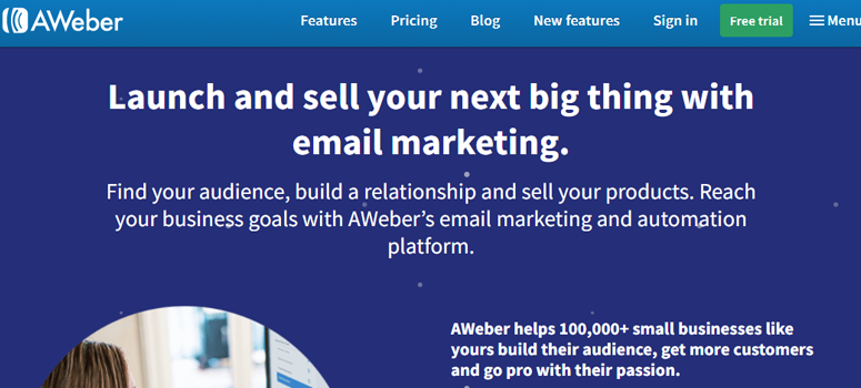 Aweber Offers more templates than Mailchimp