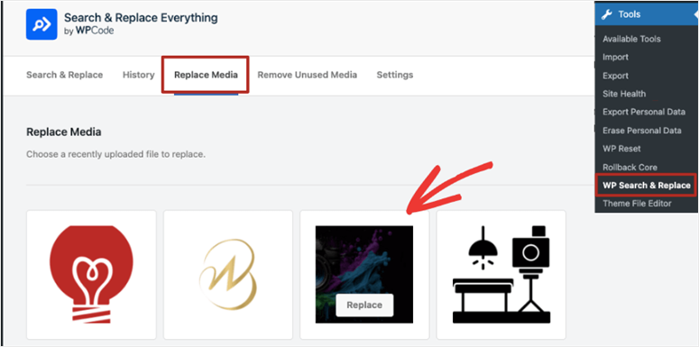 replace-media-tab - IsItWP - Detector gratuit de teme WordPress Tab-ul Replace Media arată grila ta media; plutește deasupra oricărei imagini pentru a dezvălui butonul Replace.